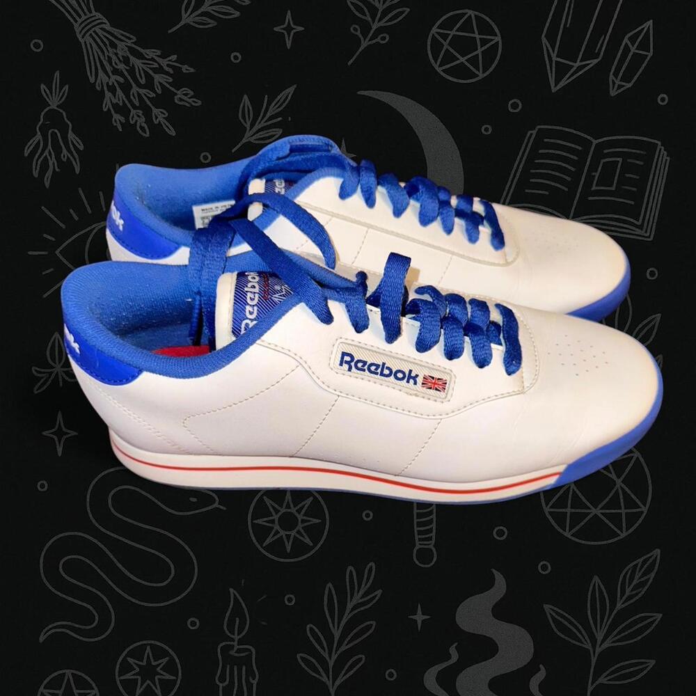 Reebok leather court sneakers women’s size 7 red white blue